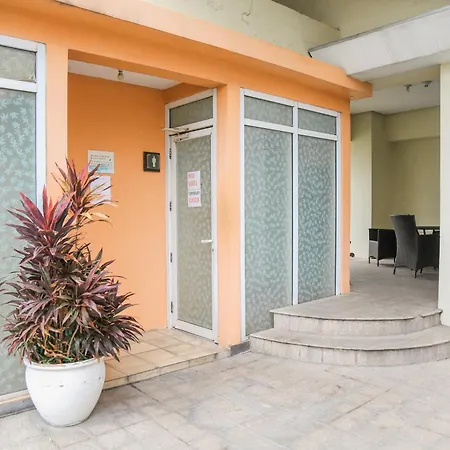 Pacific Bay Grand Suites