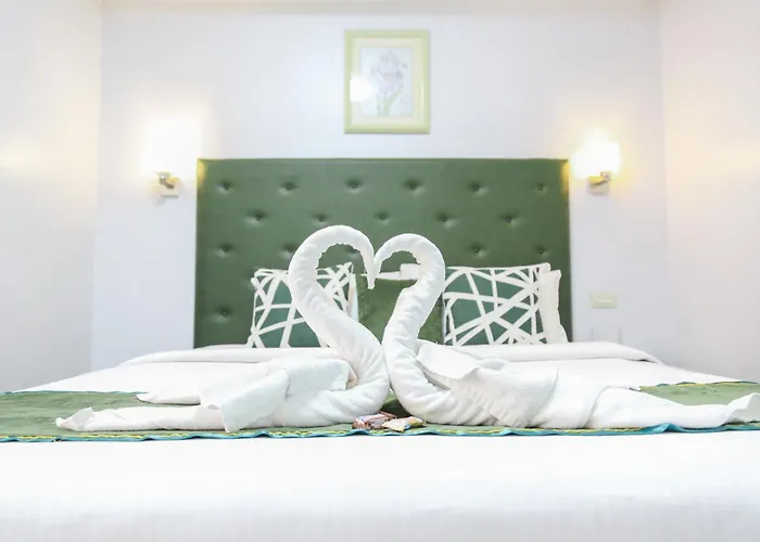 Hotel Pacific Bay Grand 3*