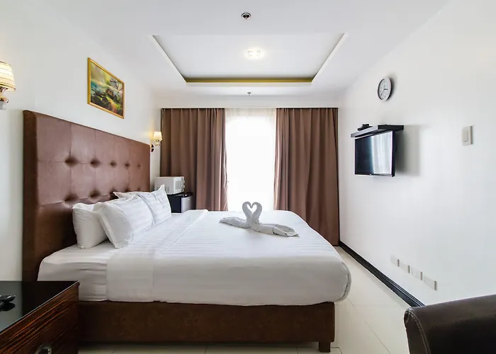 Hotel Pacific Bay Grand 3*