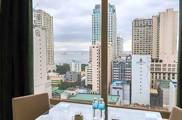 Pacific Bay Grand Hotel
